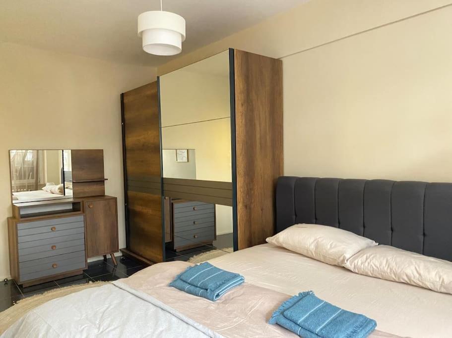 이스탄불 Comfy - Spacious Flat On The Kadikoey Seaside 아파트 외부 사진